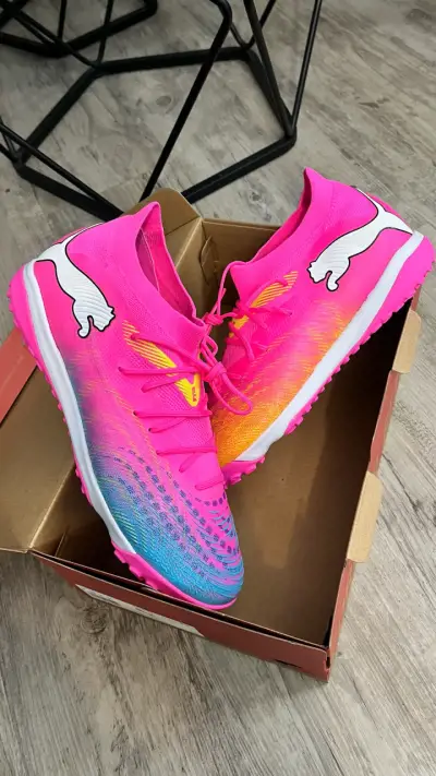 Zapatillas deportivas Puma Future rosa multicolor - miniatura 1