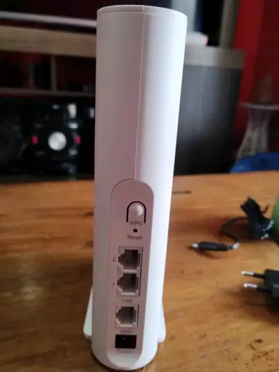 Router WiFi 6 ZTE con Puertos LAN - miniatura 3
