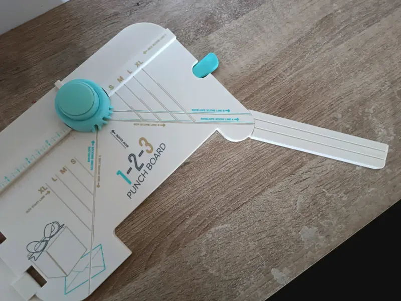 Tablero para sobres, lazos, cajas etc - 2