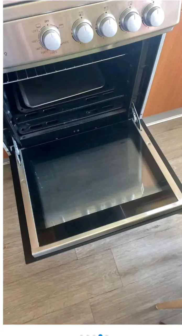 Cocina a gas Ursus Trotter con horno - 3