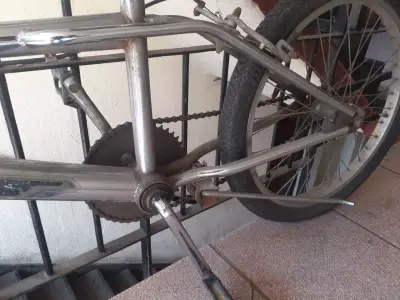 Bicicleta BMX de acero para niños - miniatura 3