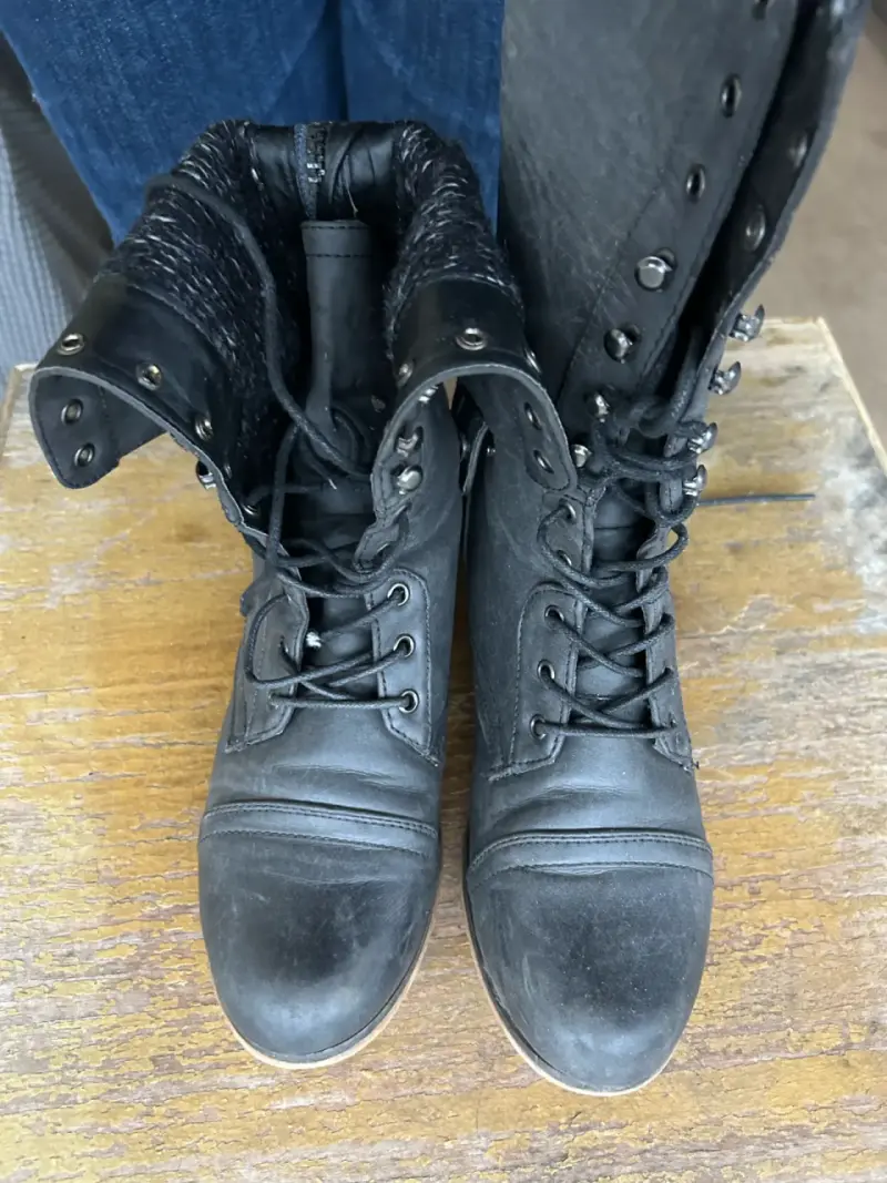 Bototos de cuero con cordones - 3