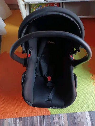 Silla de Auto para Bebé Bebesit Negra - miniatura 3