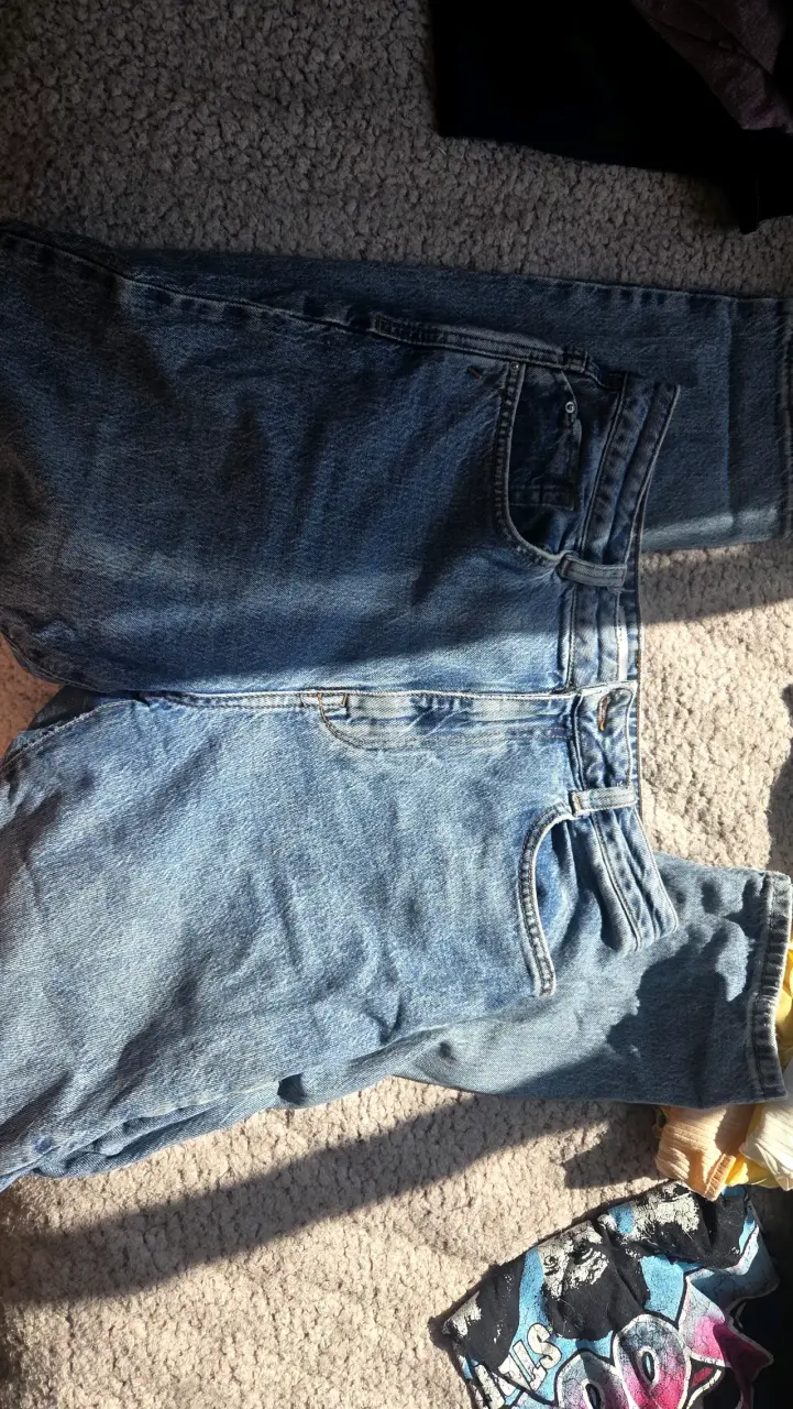 Jeans de mezclilla azul Zara para mujer