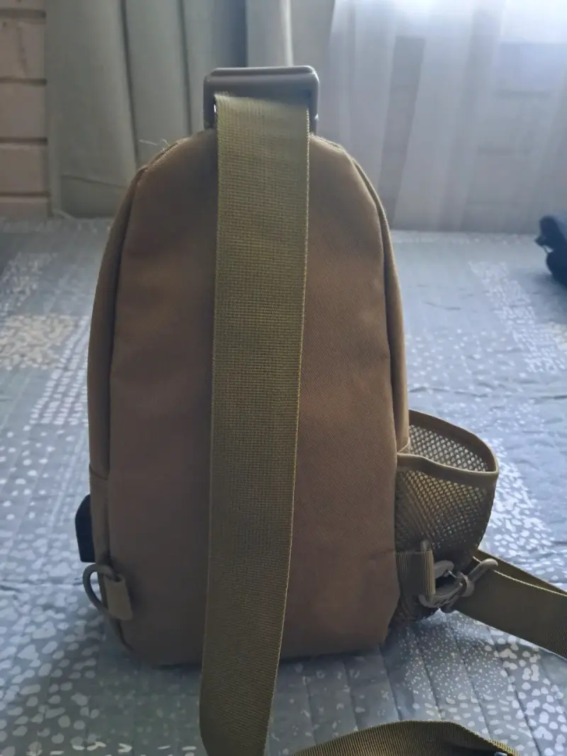 Mochila táctica cruzada color caqui - 2