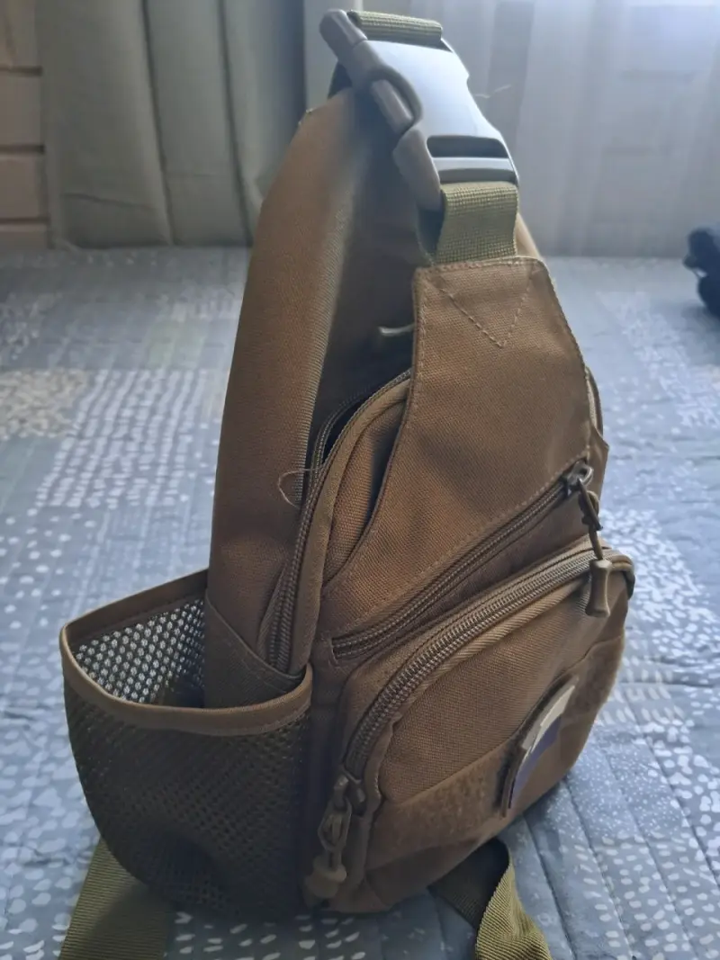 Mochila táctica cruzada color caqui - 4