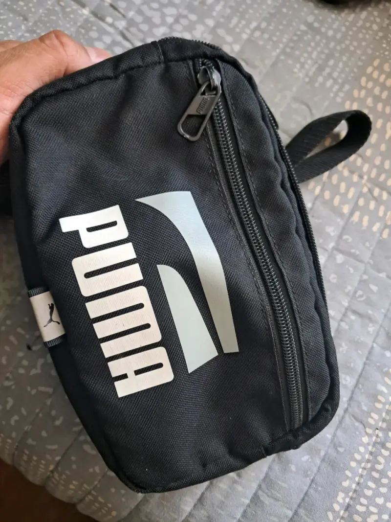 Riñonera negra Puma con logo - 1
