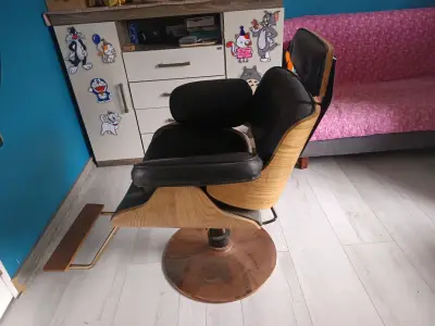 Silla de peluquería vintage con base giratoria - miniatura 5
