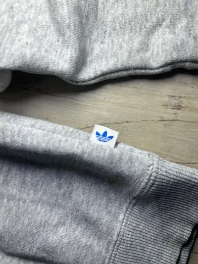 Polerón Adidas Originals Gris Mujer - miniatura 3