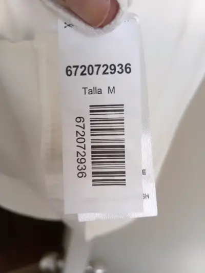 Polera T M blanca con diseño floral dorado - miniatura 5