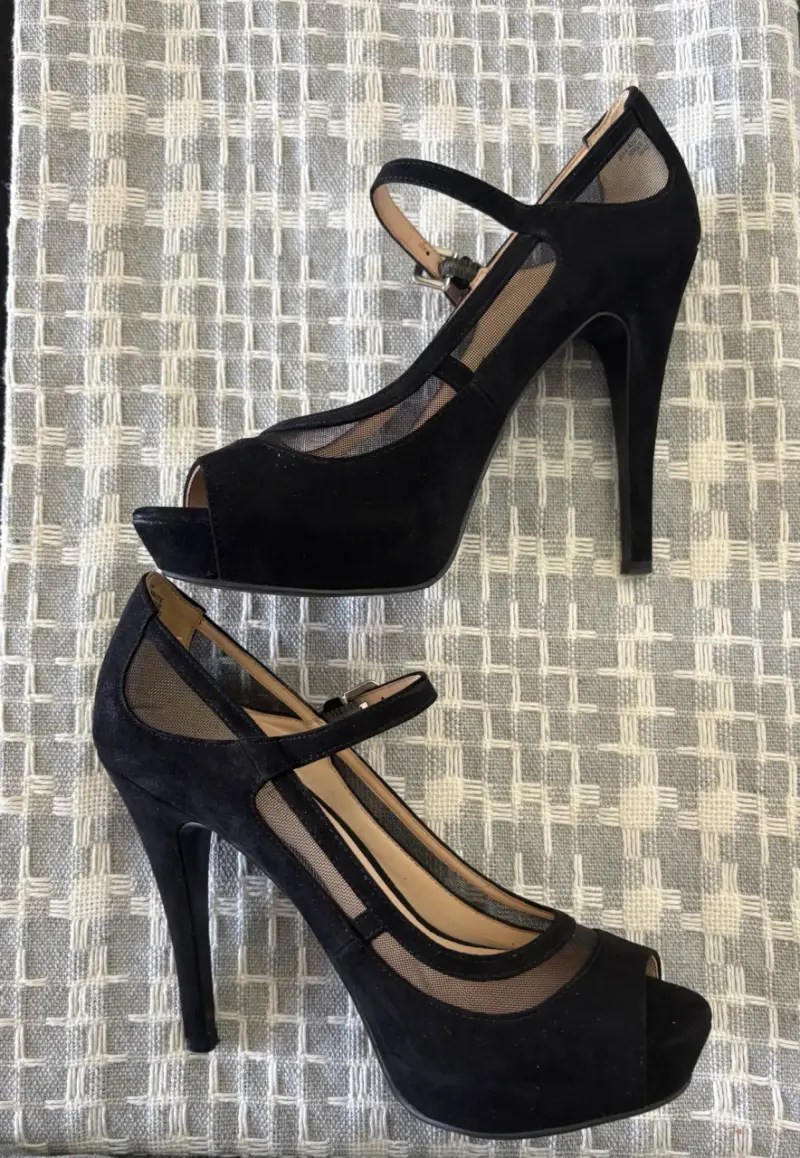 Tacones negros Nine West con diseño de malla - 4