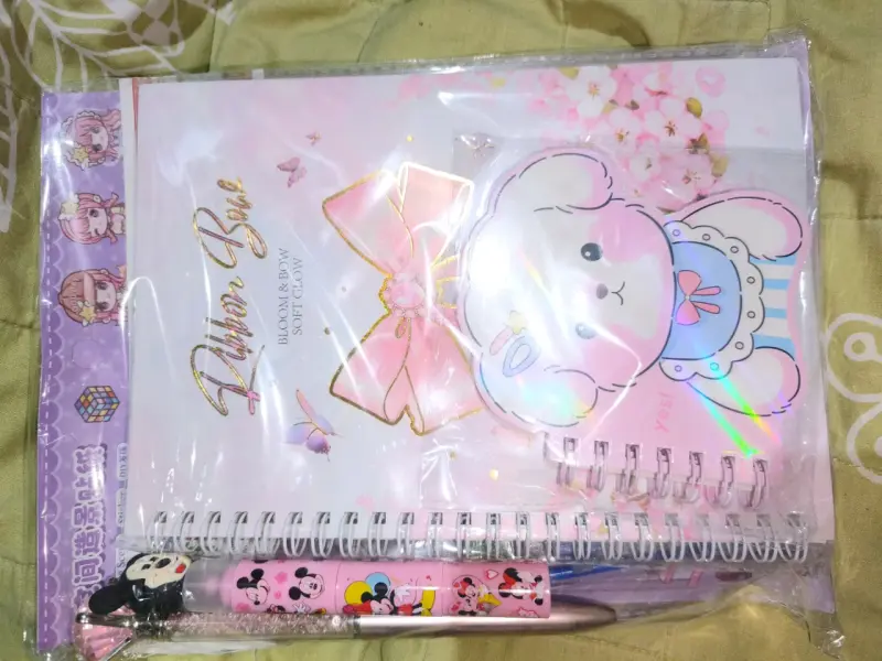 Set de Papelería Infantil con Cuaderno y Bolígrafo