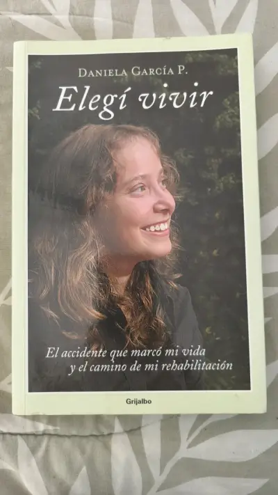 Libro 'Elegí Vivir' de Daniela García P. - miniatura 1