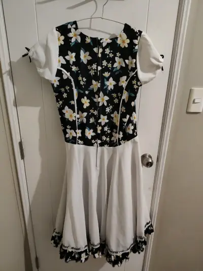 Vestido de huasa - miniatura 2