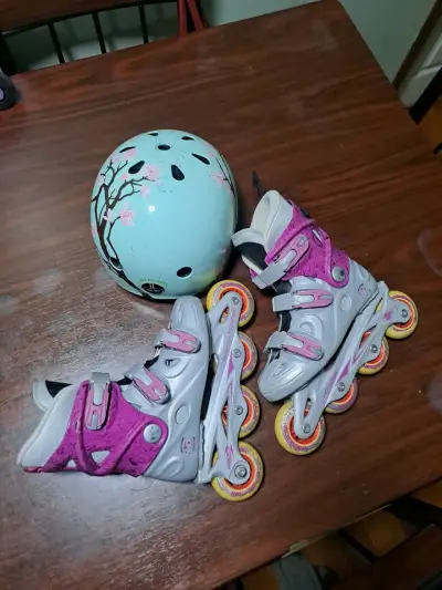 Patines en línea con casco para niña - miniatura 3