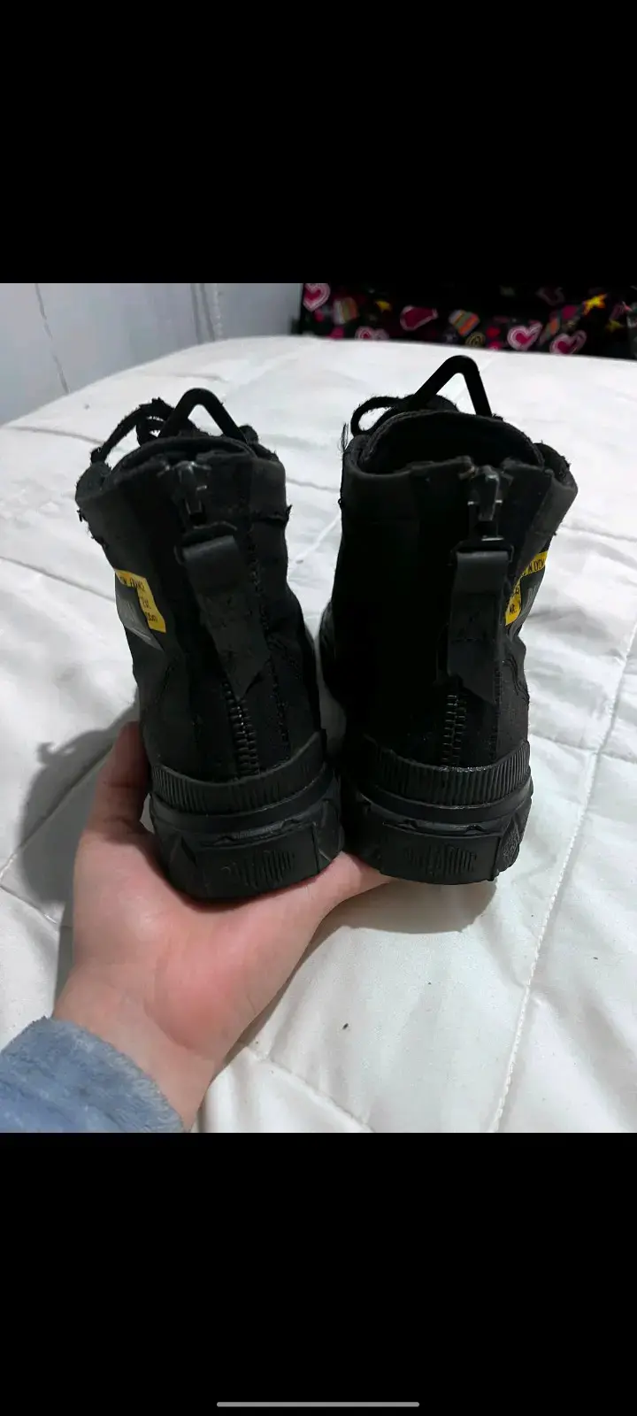Botines negros Palladium con suela robusta - 3