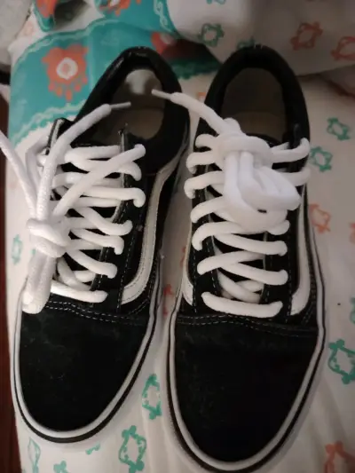 Zapatillas Vans negras talla 7.5 24cm. - miniatura 6