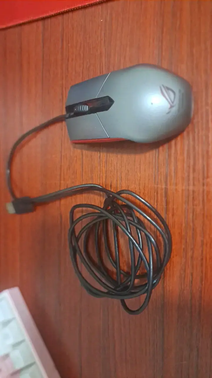 Mouse gamer ASUS ROG Sica óptico