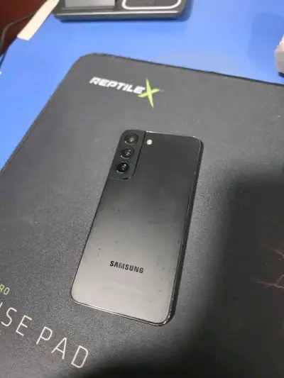 Samsung Galaxy S22 - miniatura 1