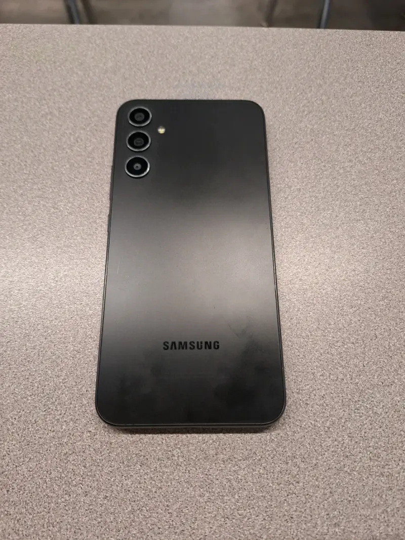 Samsung Galaxy A34 5G en buen estado
