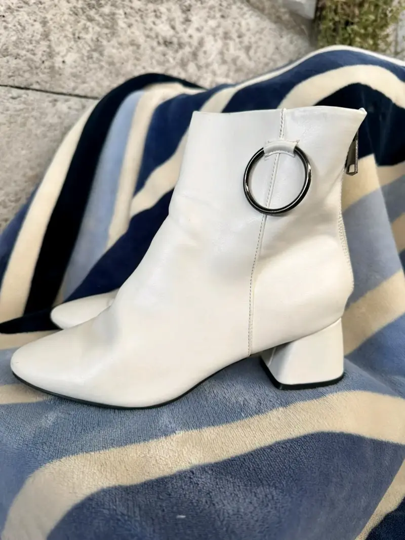 Botines Alanís