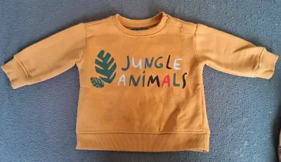 Chaleco tejido a mano multicolor para bebé - miniatura 3
