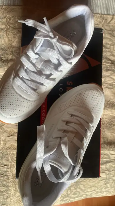 Zapatillas Skechers Street blancas con Memory Foam - miniatura 2