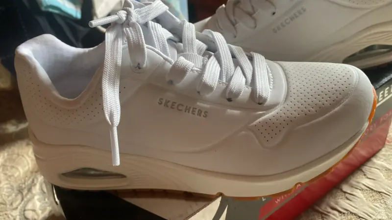 Zapatillas Skechers Street blancas con Memory Foam - 3