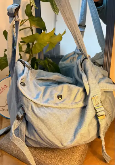Bolso de lona azul claro con correas ajustables - miniatura 1