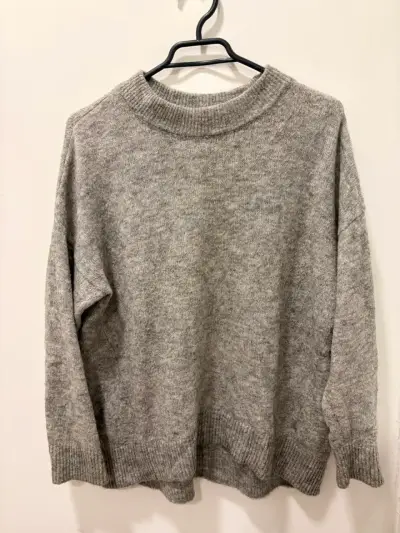 Suéter de lana gris H&M talla S - miniatura 1