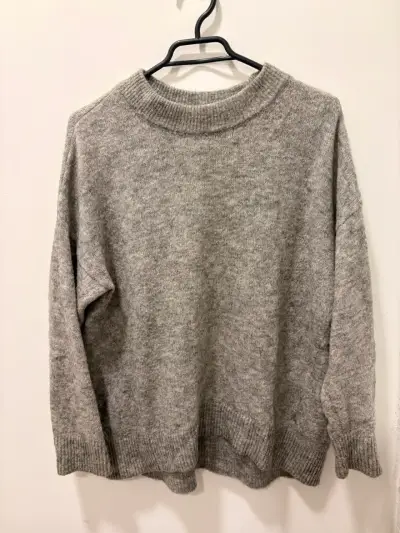 Suéter de lana gris H&M talla S - miniatura 2