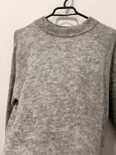 Suéter de lana gris H&M talla S - miniatura 5