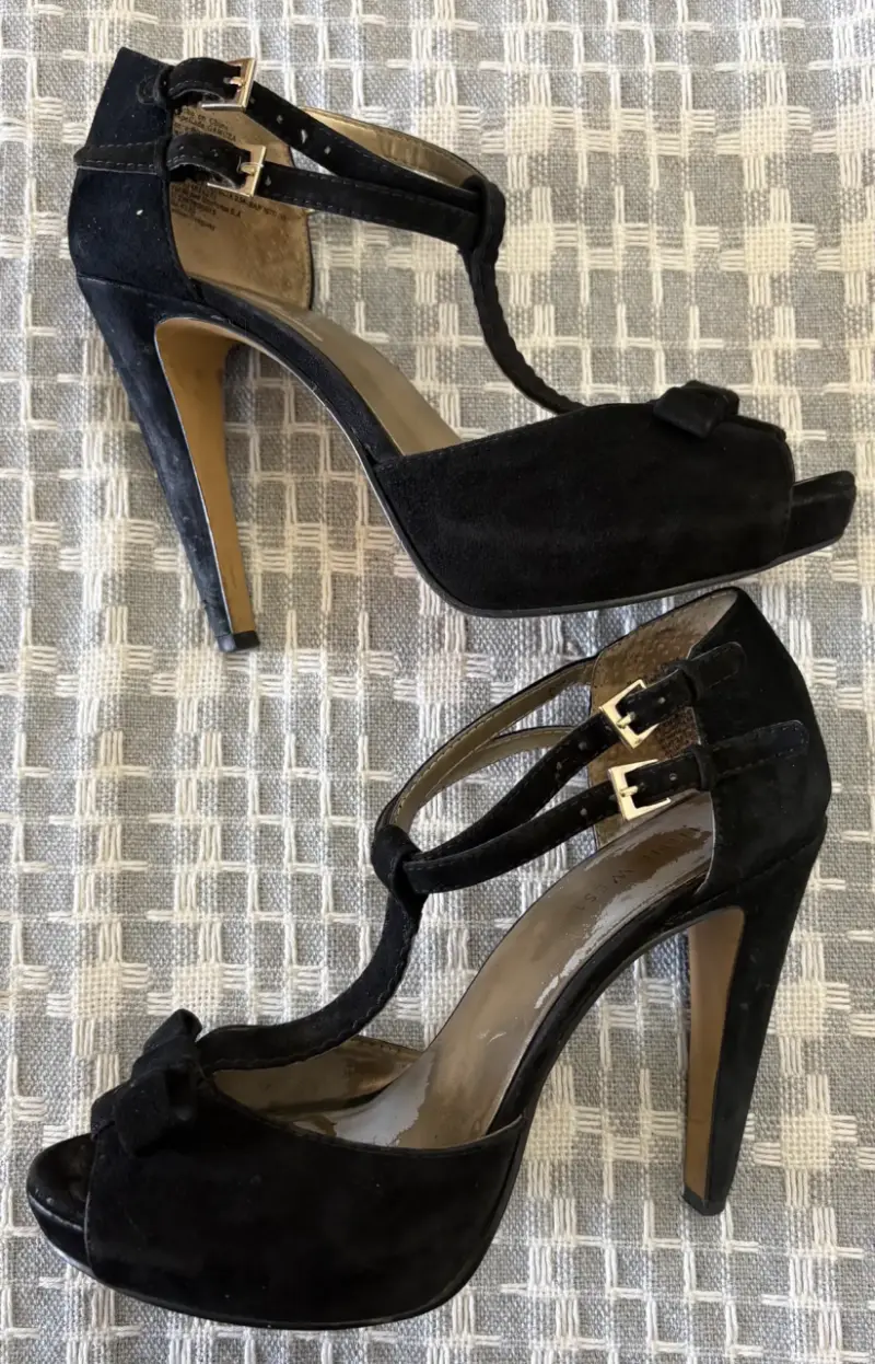 Tacones de gamuza negros con hebilla Nine West - 3
