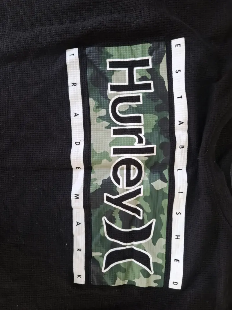 Polera manga larga negra Hurley para hombre - 4