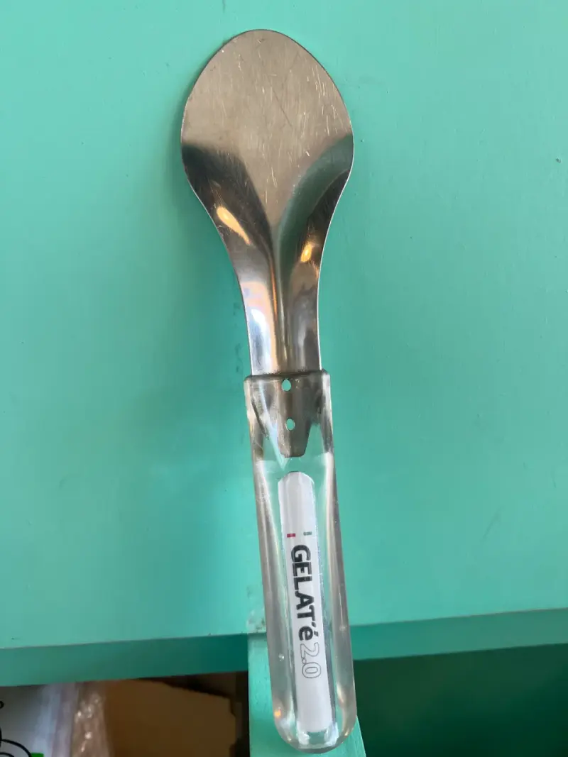 21 Cuchara para helado de acero inoxidable