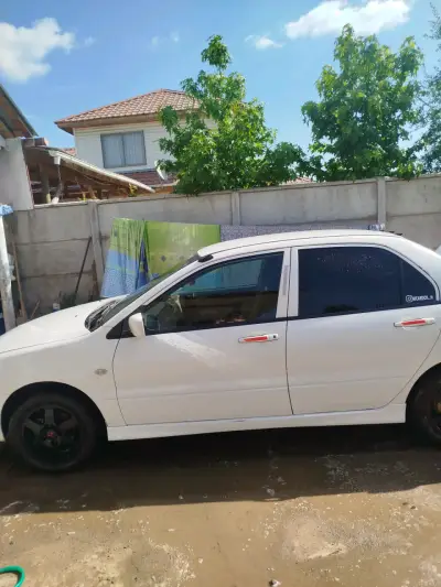 Mitsubishi lancer glx 2008 - miniatura 4