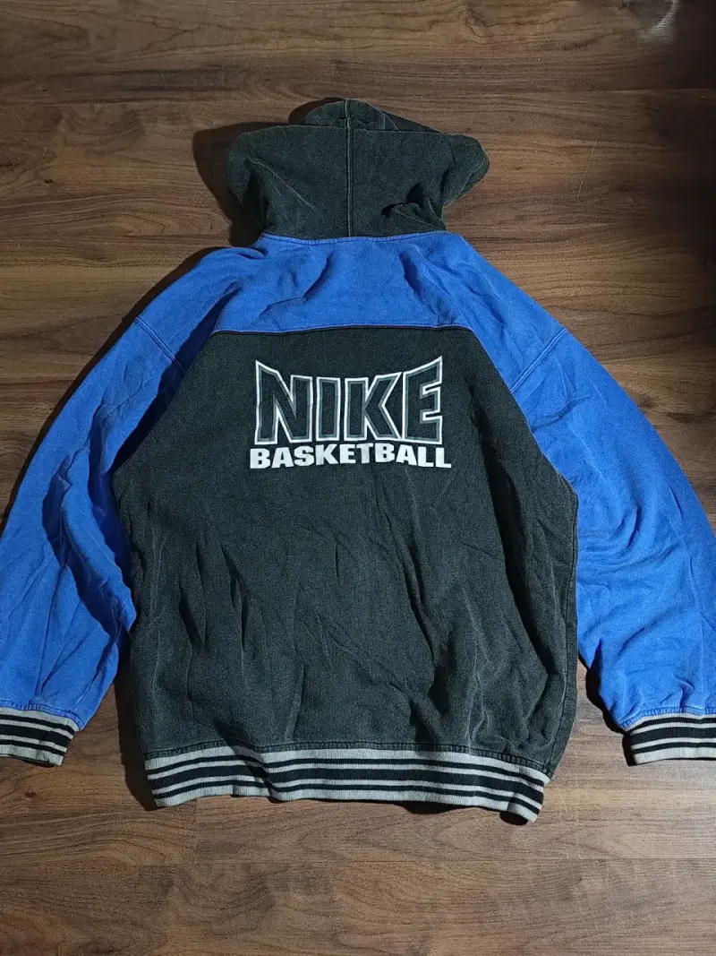 POLERÓN NIKE BASKETBALL VINTAGE Y2K 🏀🔥 - 4