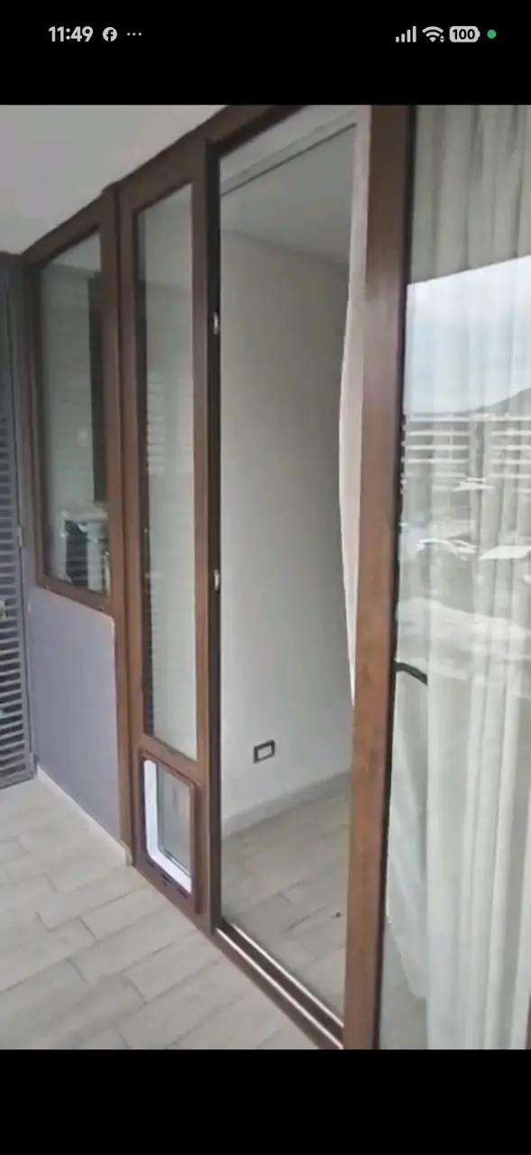 Puerta corrediza de vidrio con marco de PVC o Alum