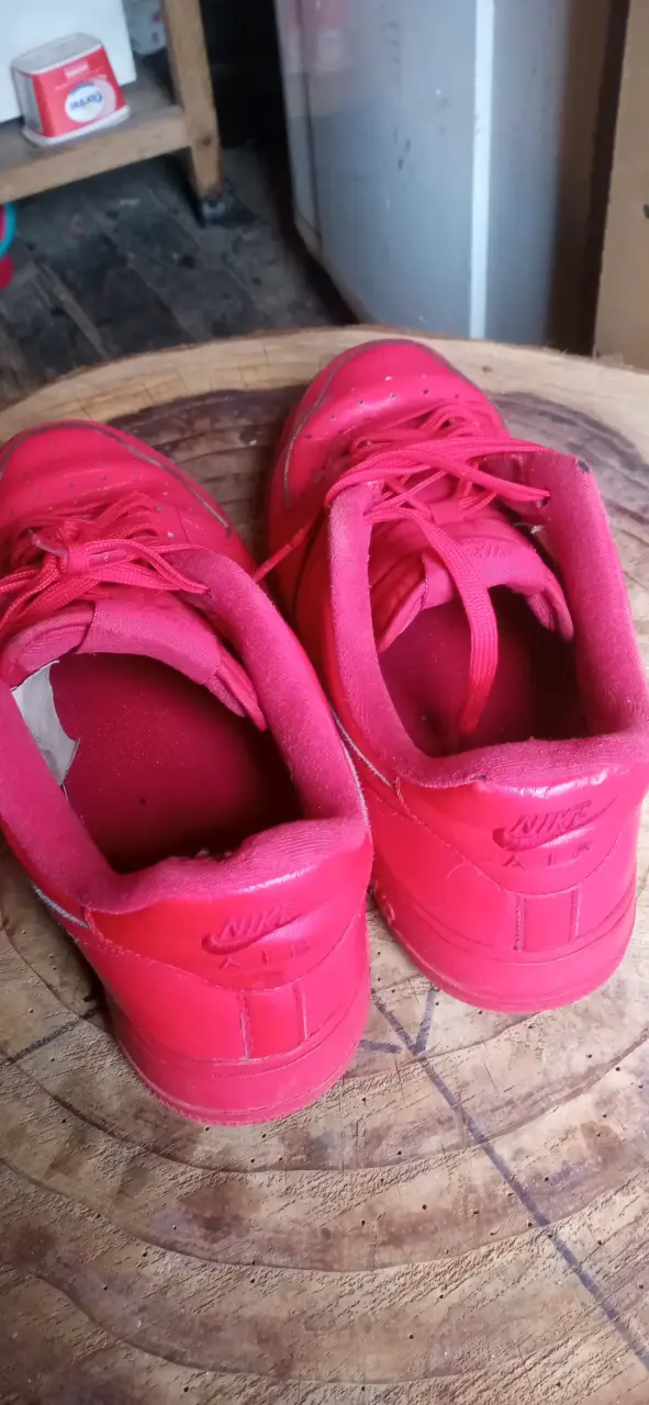 Zapatillas deportivas rojas Nike Air Force - 3