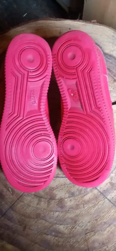 Zapatillas deportivas rojas Nike Air Force - miniatura 5