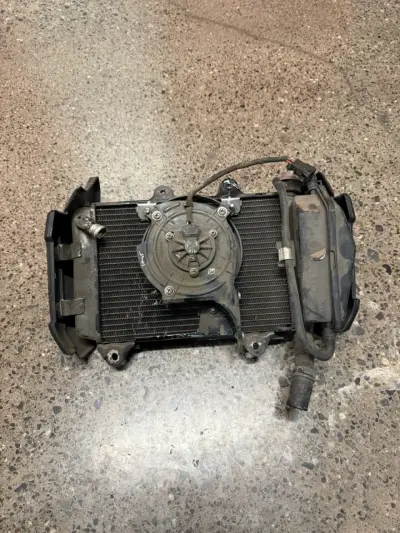 Radiador Dominar 400 Completo - miniatura 1