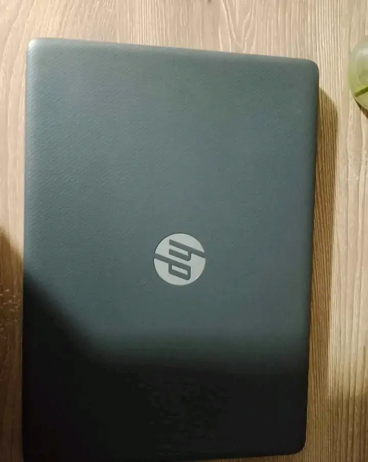 Notbook hp 240 G7 - 4