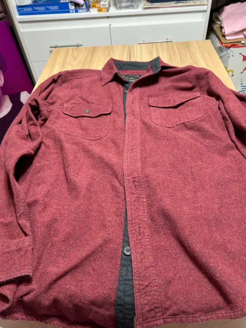 Camisa de franela roja para hombre