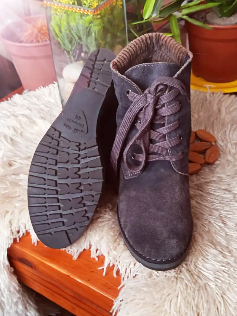 Botines de gamuza gris Tamaris - 5