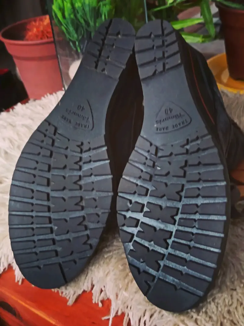 Botines de gamuza gris Tamaris - 6