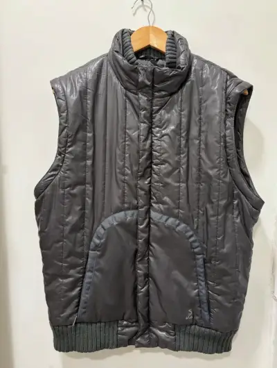 Chaqueta acolchada gris desmontable para hombre - miniatura 2