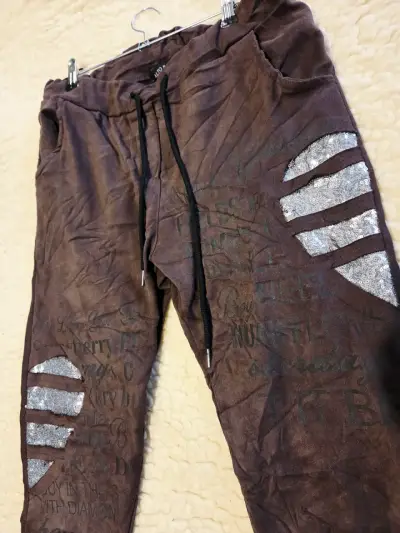 Pantalones italianos marrones con brillos - miniatura 3