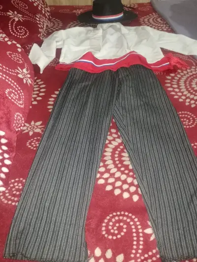 Traje de huaso chileno para niño - miniatura 6