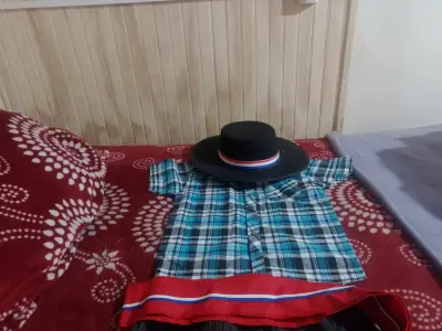 Traje de huaso chileno para niño con sombrero - miniatura 3