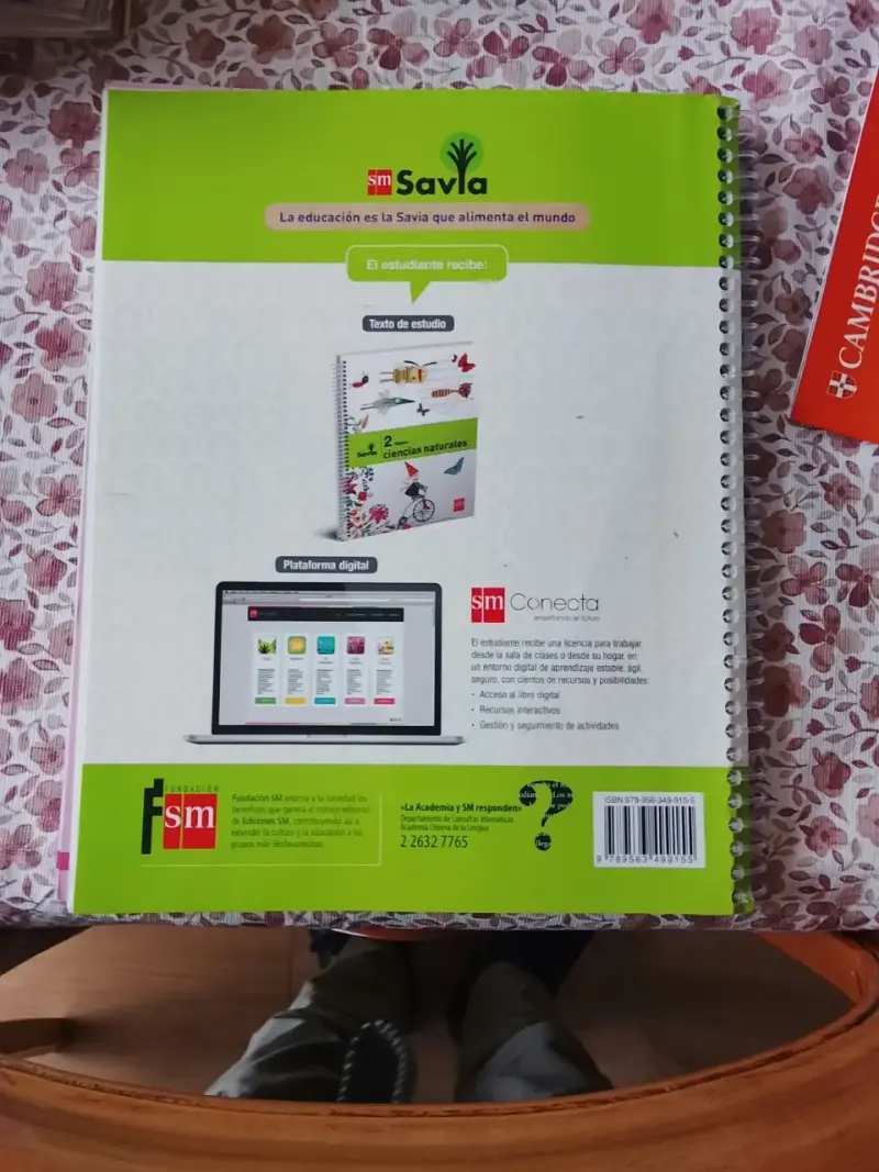 Libro de Ciencias Naturales 2° Básico Savia SM - 2